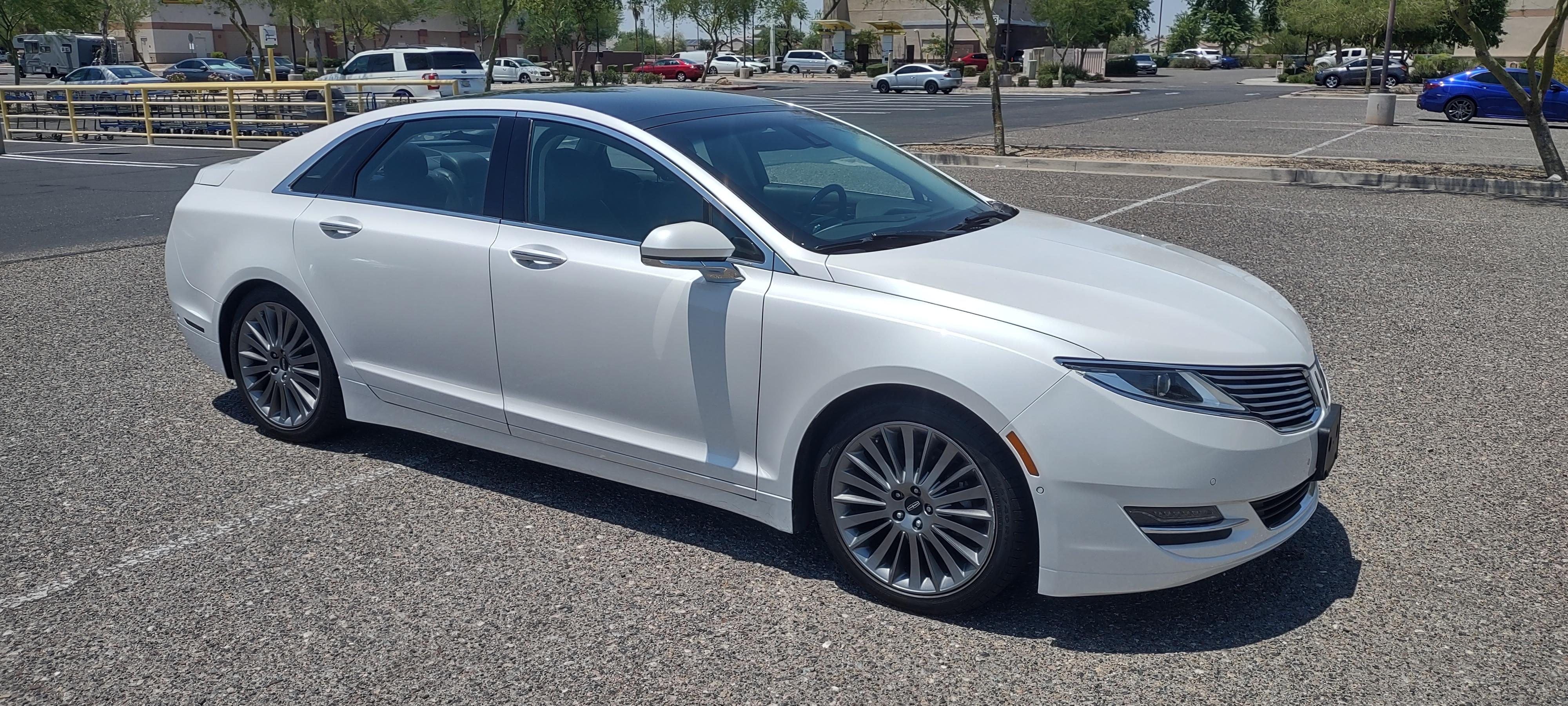Lincoln MKZ 2014 in Waddell, AZ