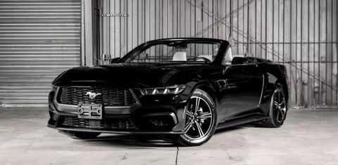 Ford Mustang 2024