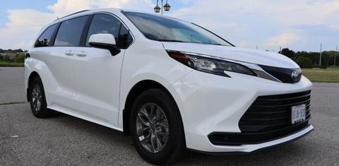 Toyota Sienna 2025