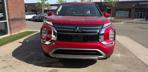 Mitsubishi Outlander 2025