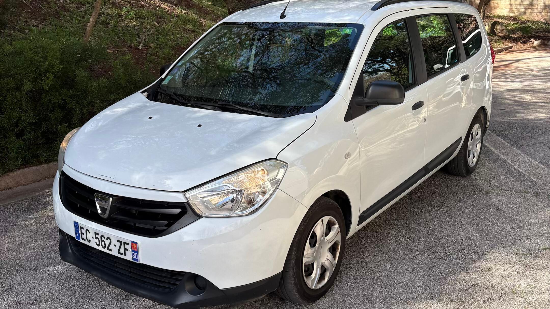 Dacia LODGY 2016 à Cannes