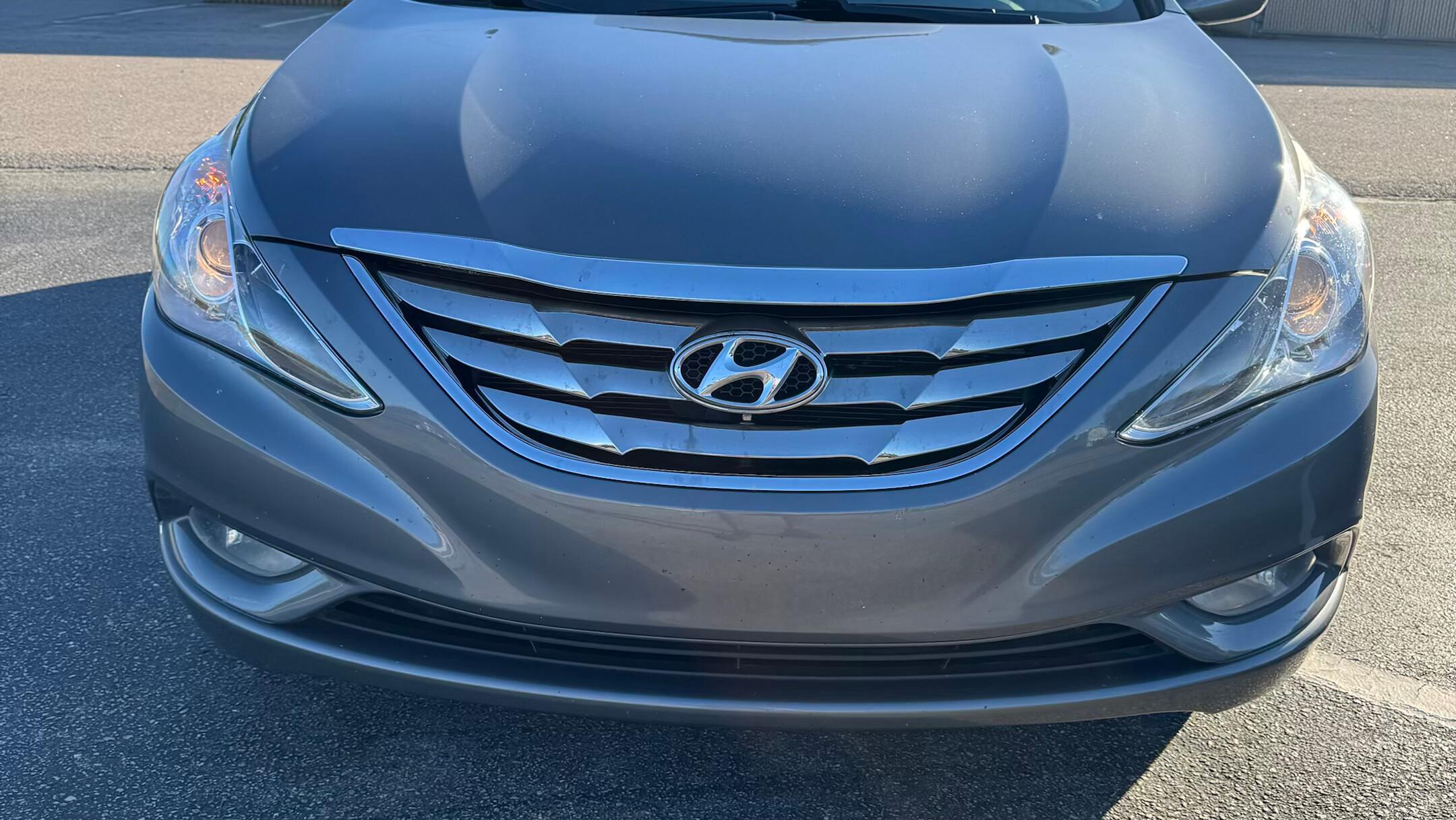 Hyundai Sonata 2012 in 
