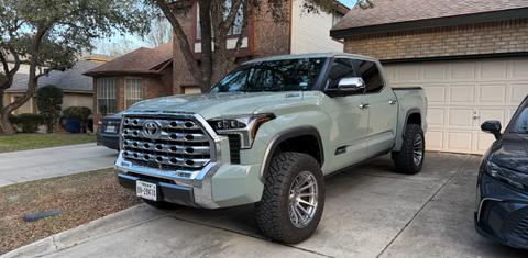 Toyota Tundra 2025