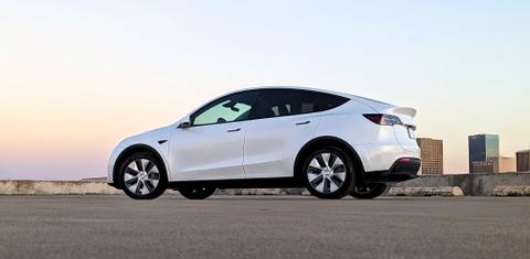 Tesla Model Y 2023