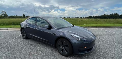 Tesla Model 3 2023