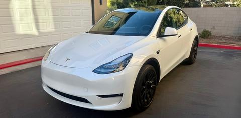Tesla Model Y 2021