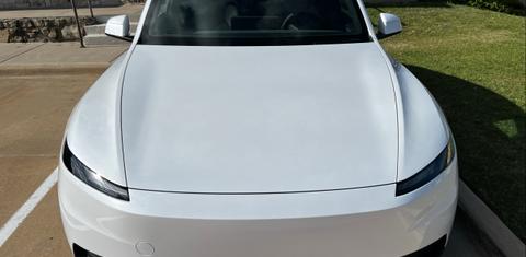 Tesla Model Y 2026