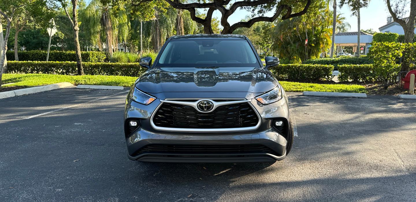 Toyota Highlander 2024 rental in Weston, FL by Yeiber T. Turo