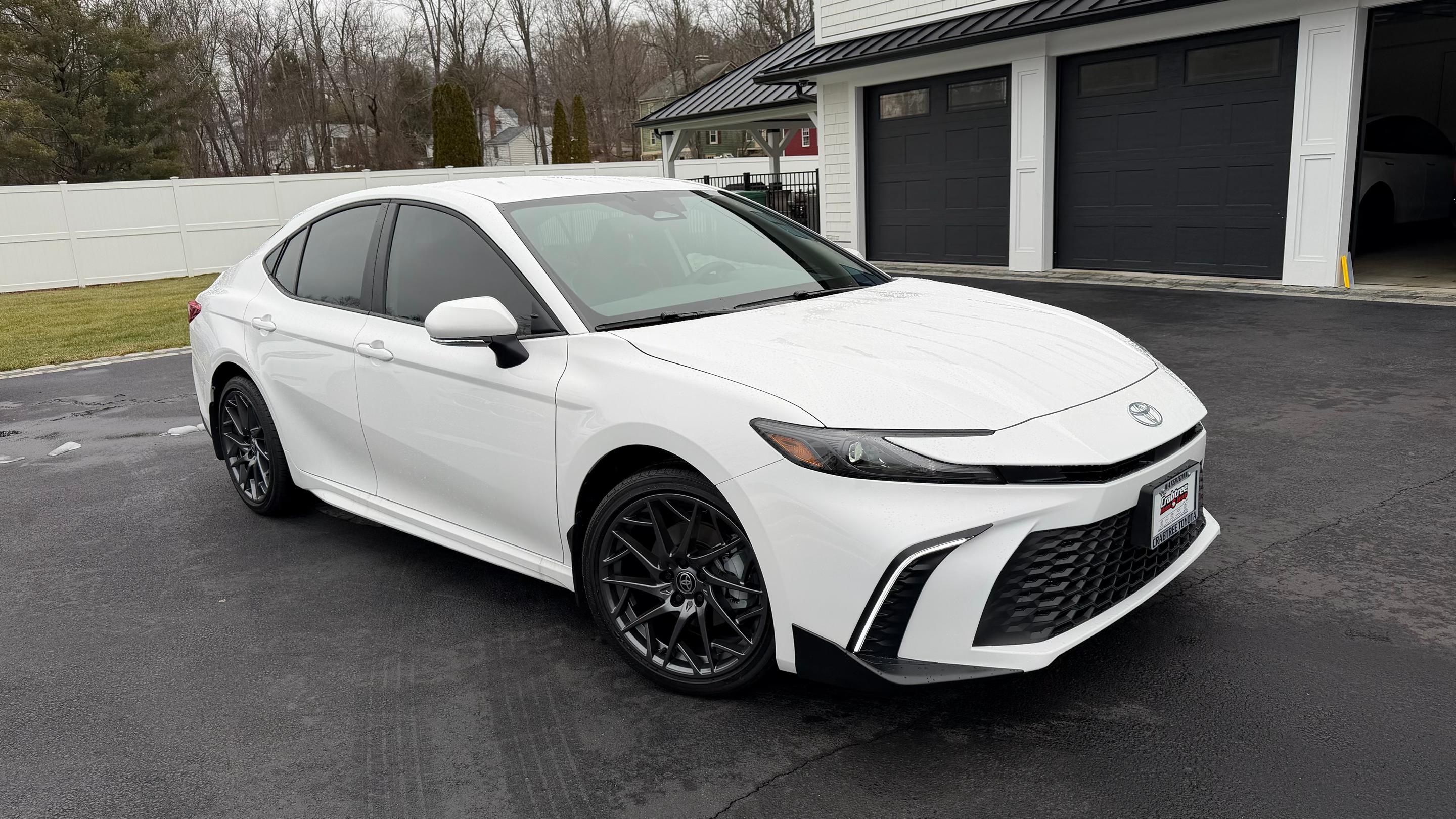 Toyota Camry Hybrid 2026 in Brookfield, CT
