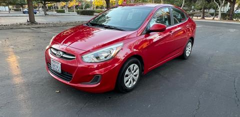Hyundai Accent 2015