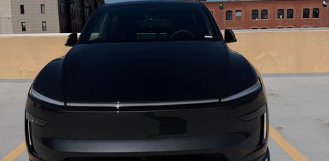Tesla Model Y 2026