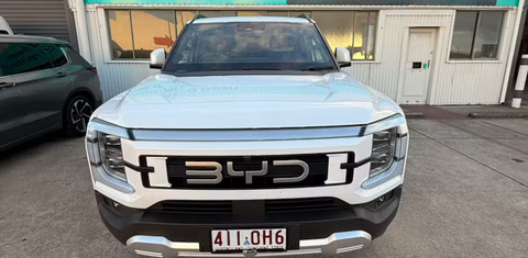 BYD SHARK 6 2025