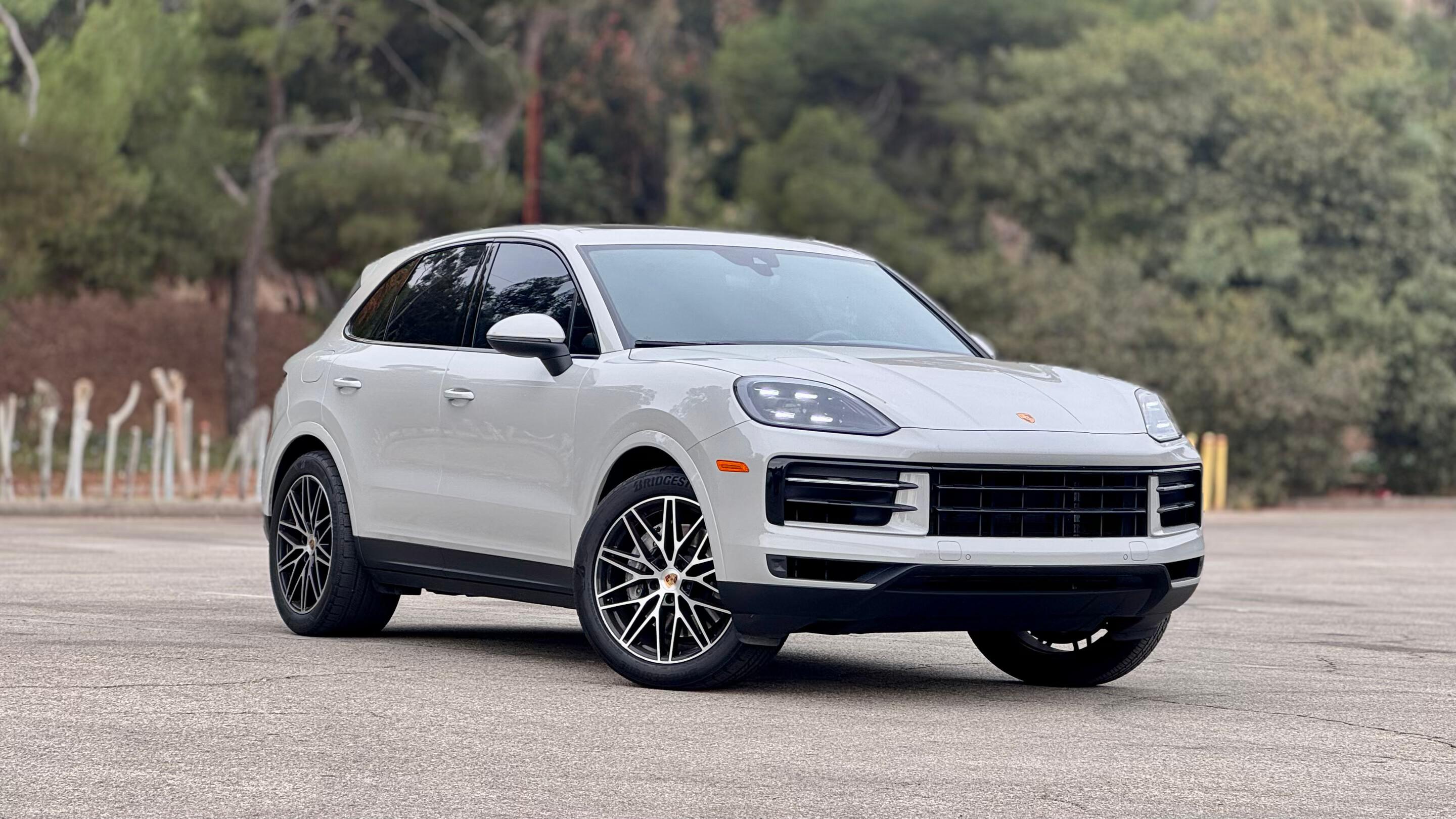 Porsche Cayenne 2024 in Los Angeles, CA