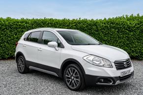 Suzuki S Cross 2014 in Manchester