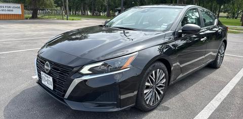 Nissan Altima 2024