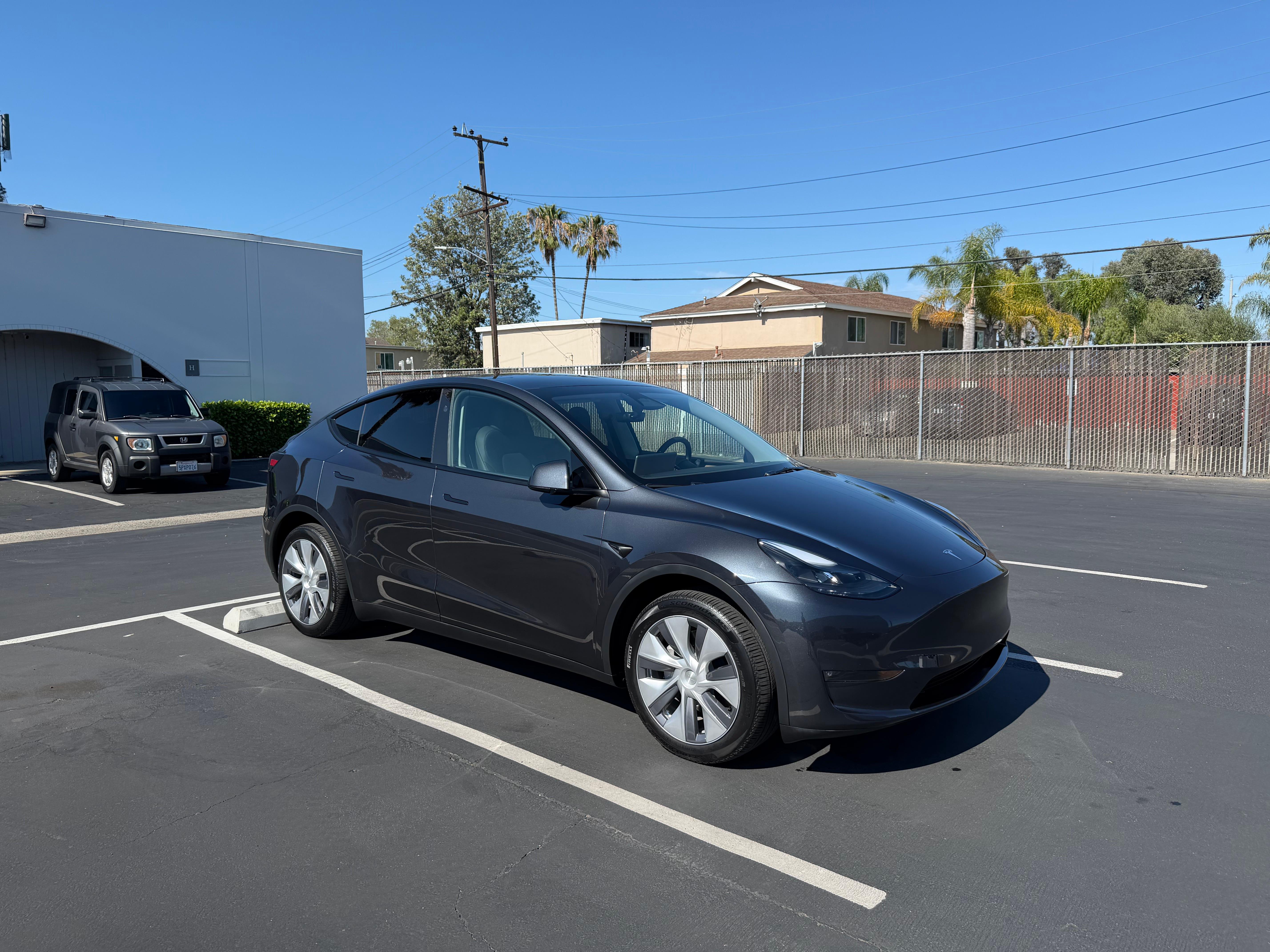 Tesla Model Y 2024 in Irvine, CA