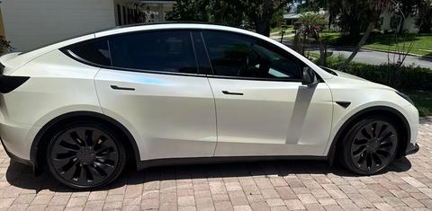 Tesla Model Y 2020