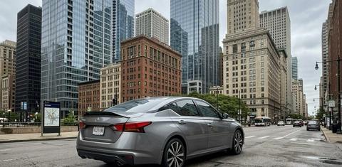 Nissan Altima 2023