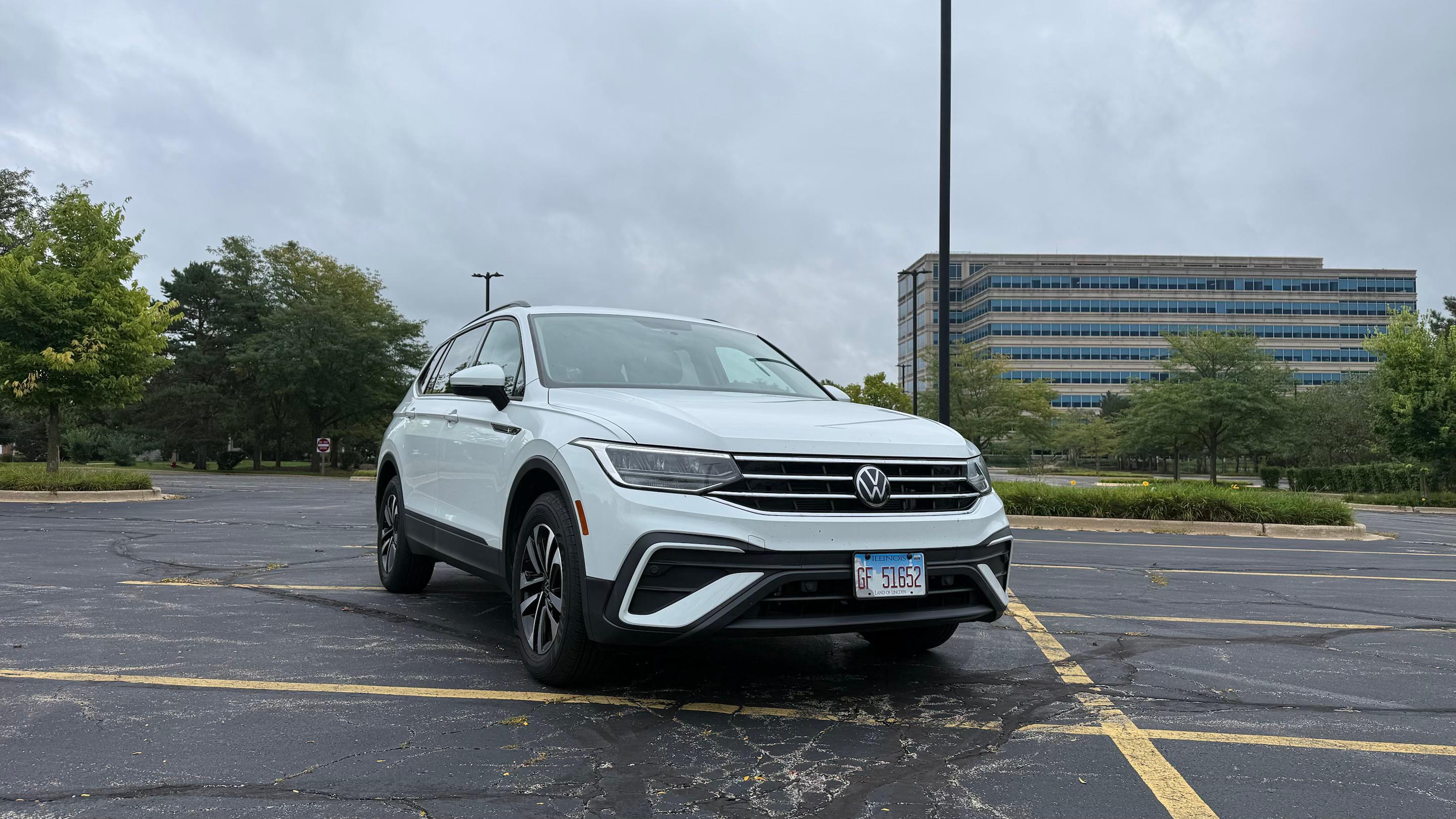 Volkswagen Tiguan 2022 in Warrenville, IL