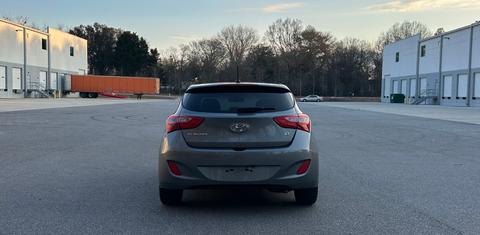 Hyundai Elantra GT 2017