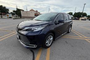 Toyota Sienna 2026 in Irving