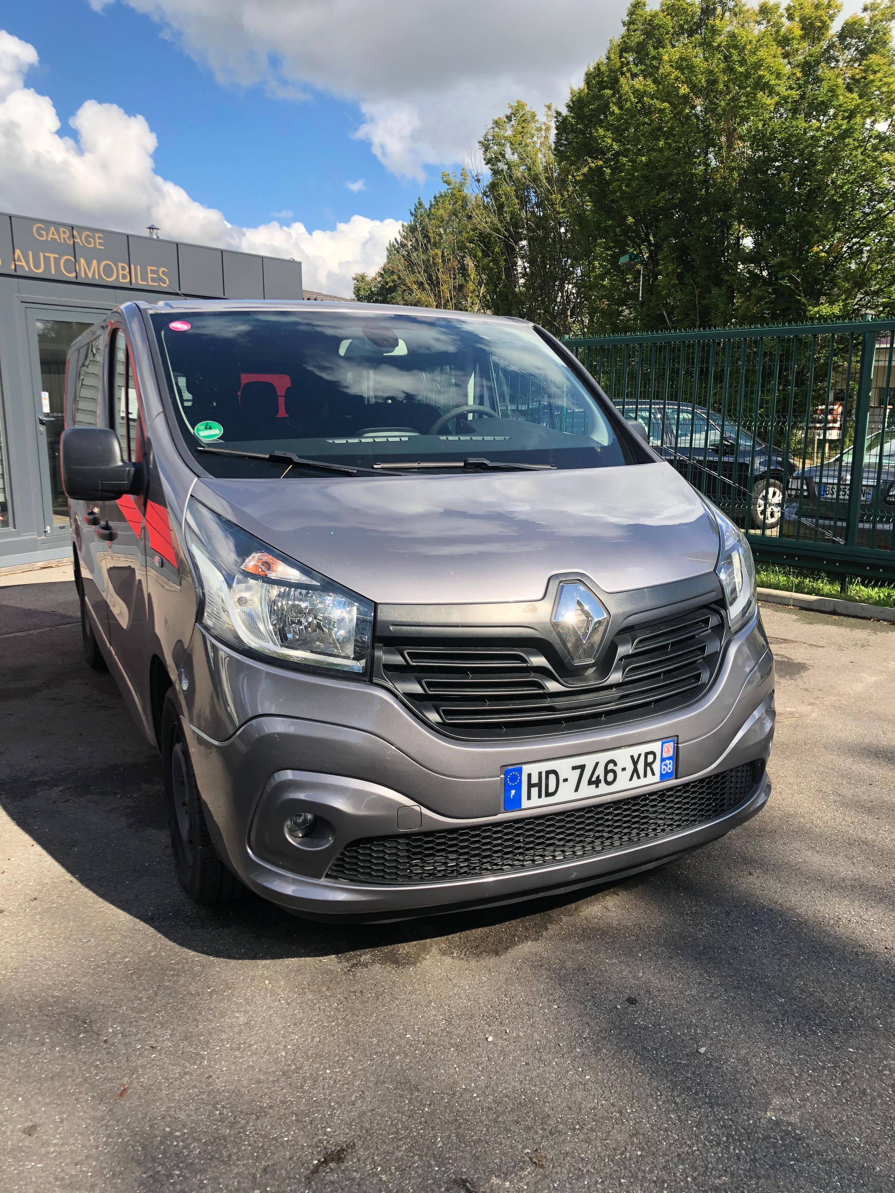 Renault TRAFIC III 2017 à Ensisheim