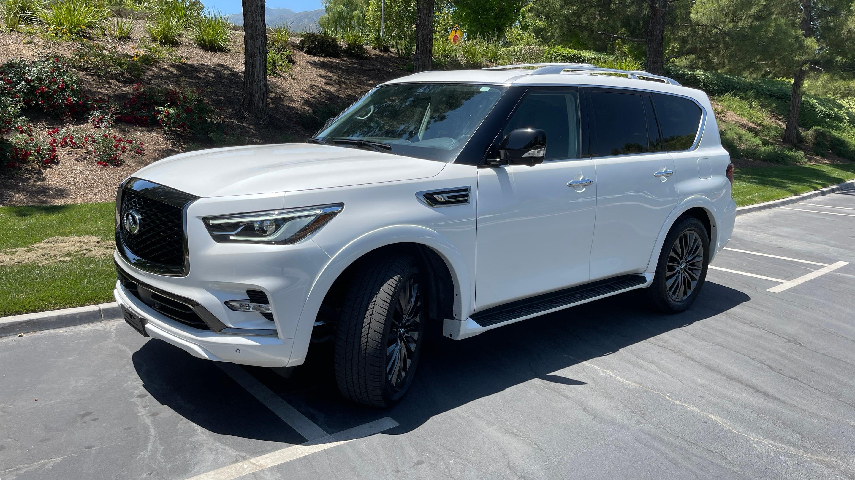 INFINITI QX80 2023 in 