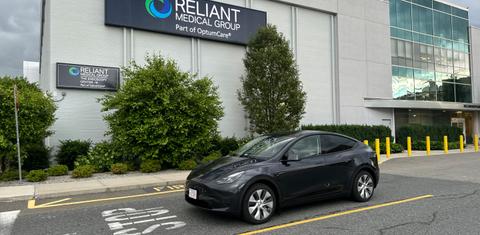 Tesla Model Y 2024