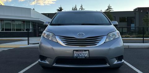 Toyota Sienna 2017