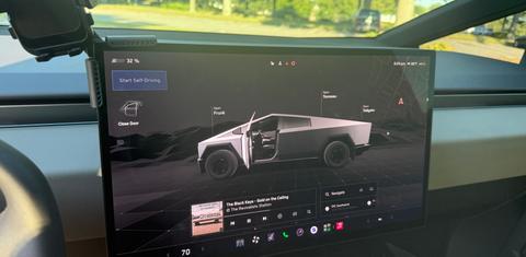 Tesla Cybertruck 2026