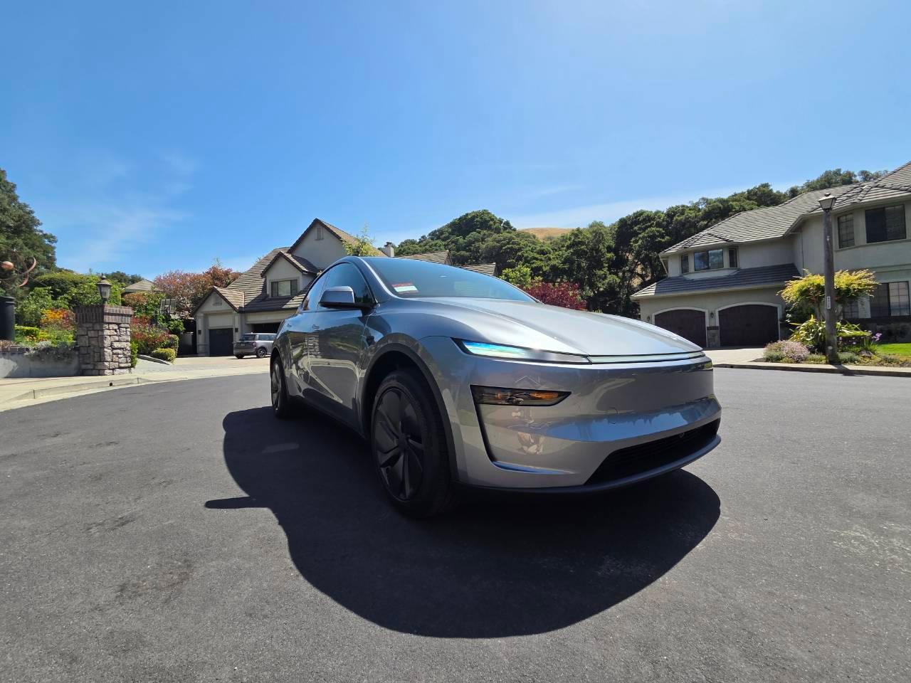Tesla Model Y 2026 in Castro Valley, CA