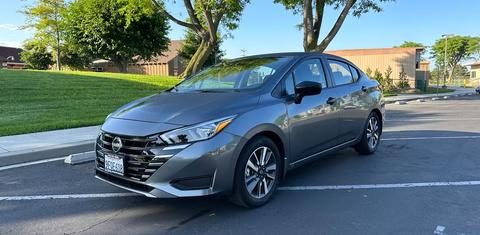 Nissan Versa 2023