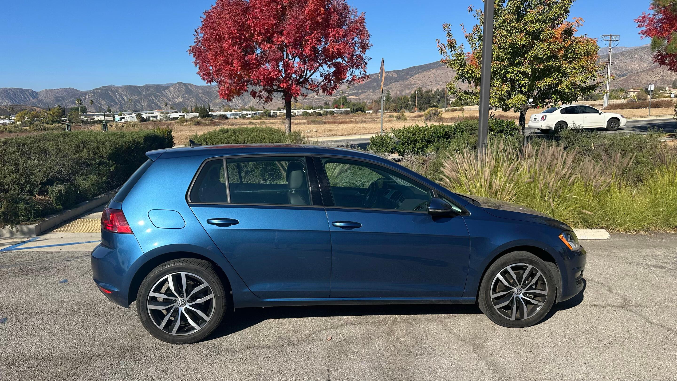 Volkswagen Golf 2017 in Calimesa, CA
