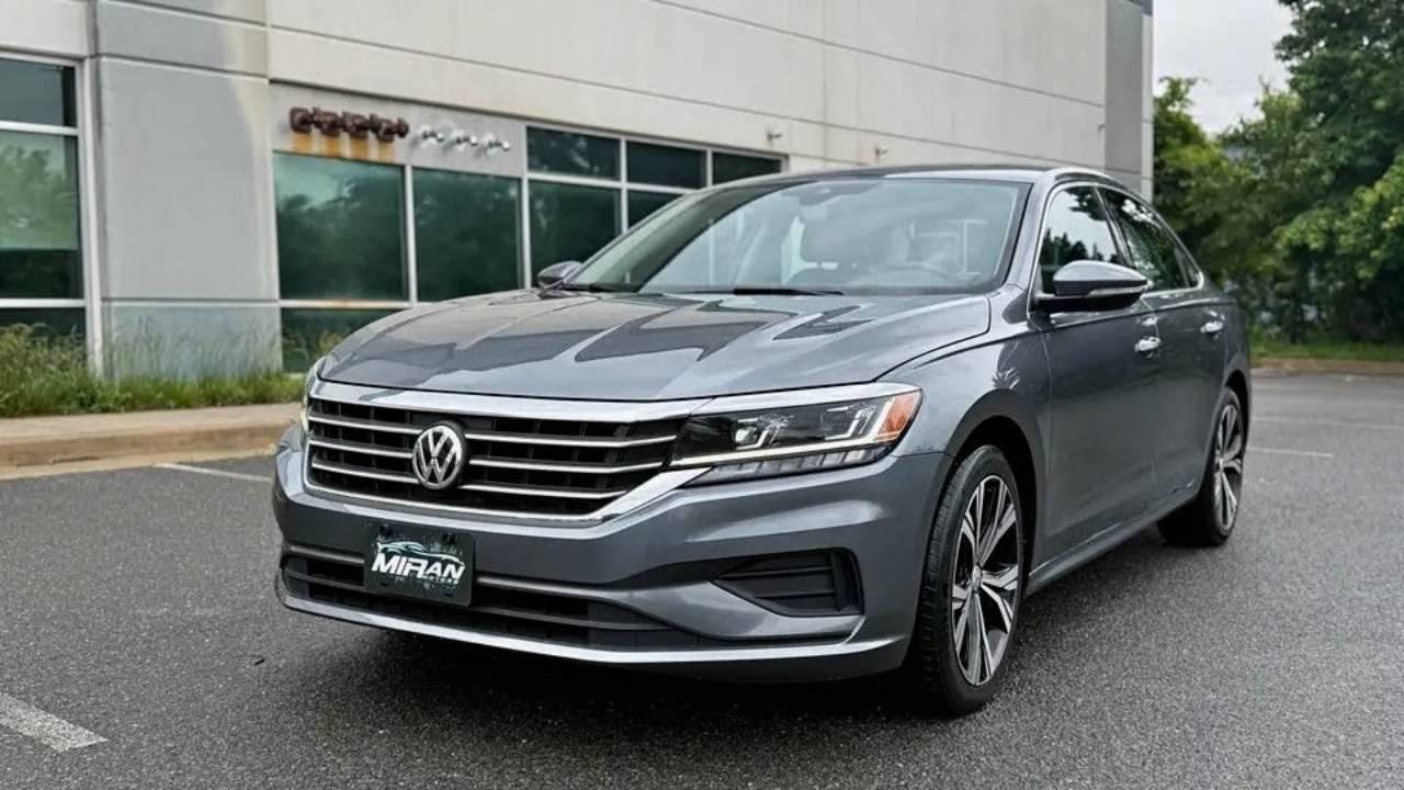 Volkswagen Passat 2022 en Herndon, VA