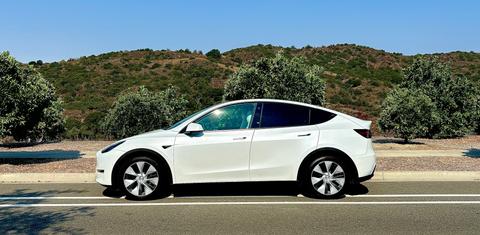 Tesla Model Y 2022