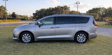 Chrysler Pacifica 2018