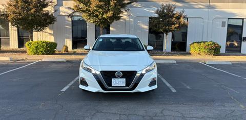 Nissan Altima 2022