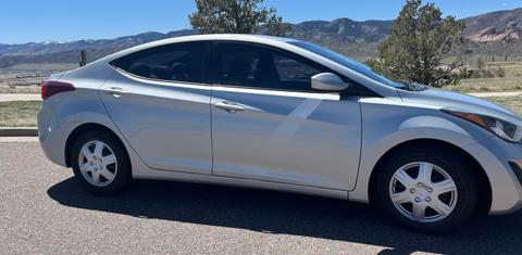 Hyundai Elantra 2016