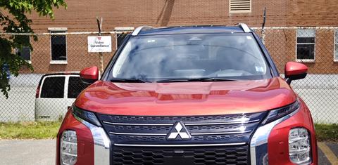 Mitsubishi Outlander Plug-In Hybrid 2025