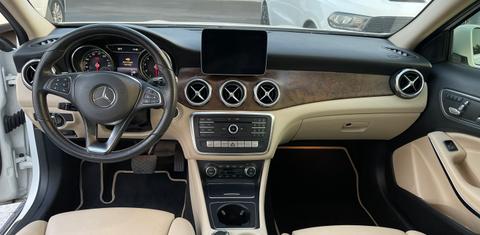 Mercedes-Benz GLA-Class 2019