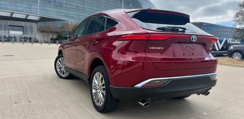 Toyota Venza 2023