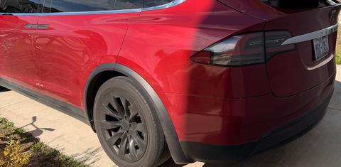 Tesla Model X 2020
