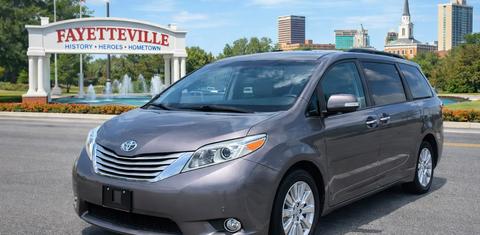 Toyota Sienna 2015