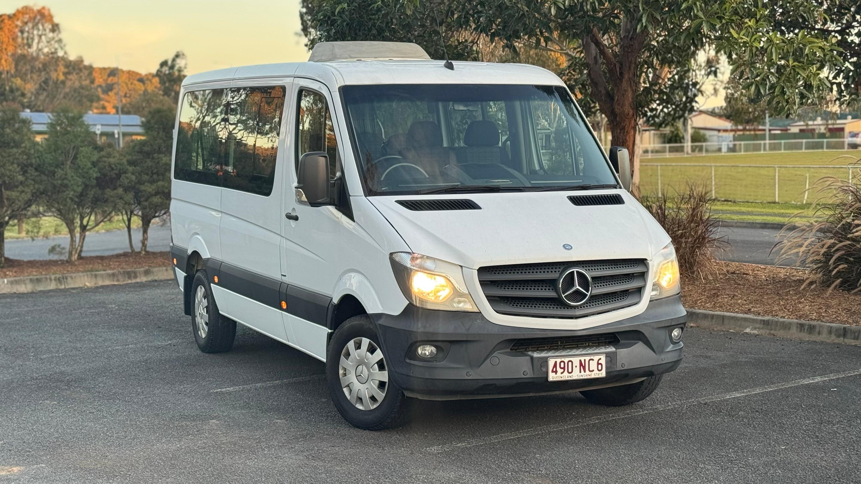 Mercedes-Benz Sprinter Bus 2015 in Coolangatta