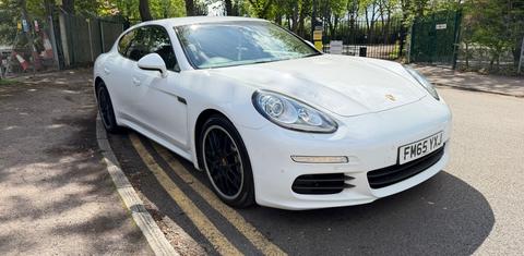Porsche Panamera 2016