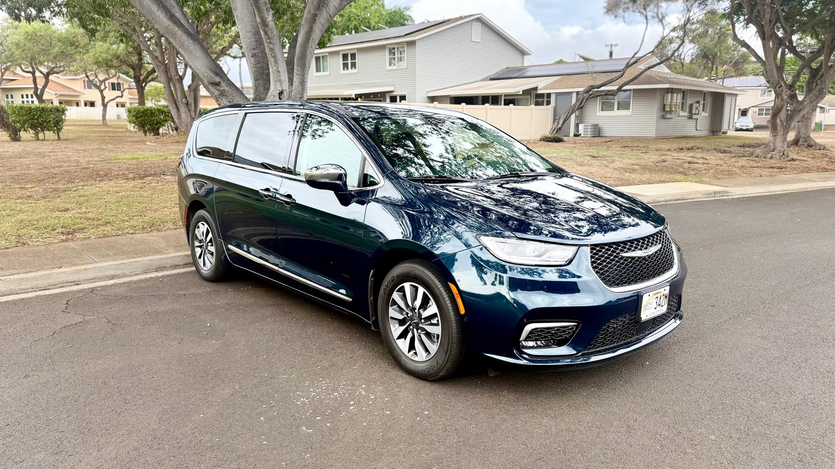 Chrysler Pacifica 2021 in Honolulu, HI