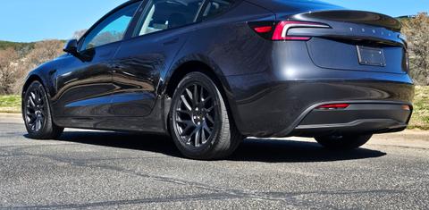 Tesla Model 3 2024