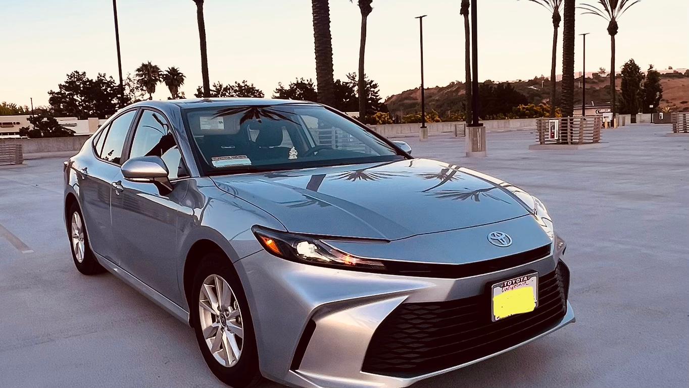 Toyota Camry Hybrid 2025 in 