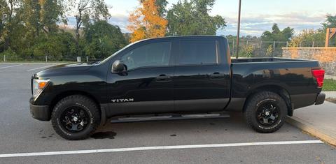Nissan Titan 2018