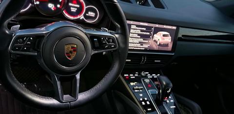 Porsche Cayenne 2021